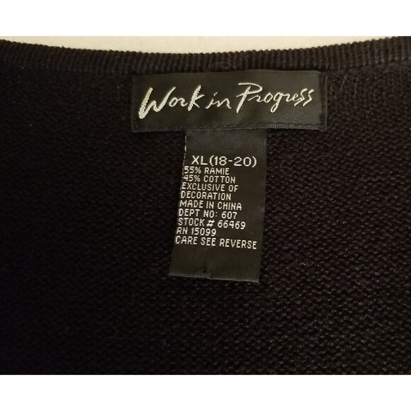 Work in Progress XL Holiday Sweater Black Embroidered Detail Christmas T13 - Picture 2 of 6